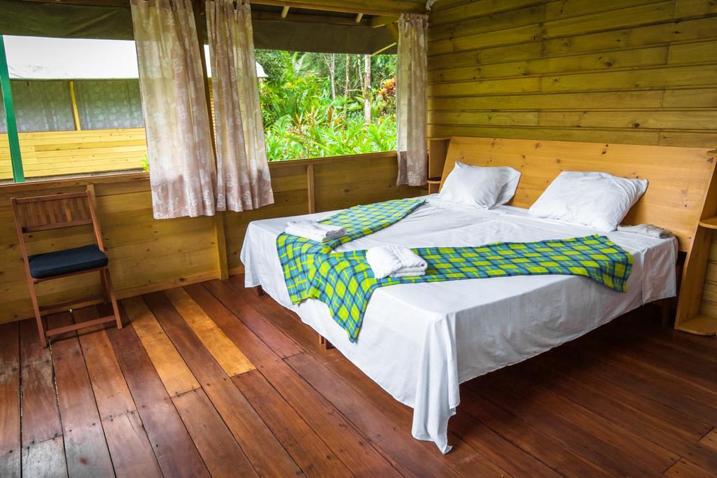 Lirio Lodge Barra de Pacuare Bagian luar foto