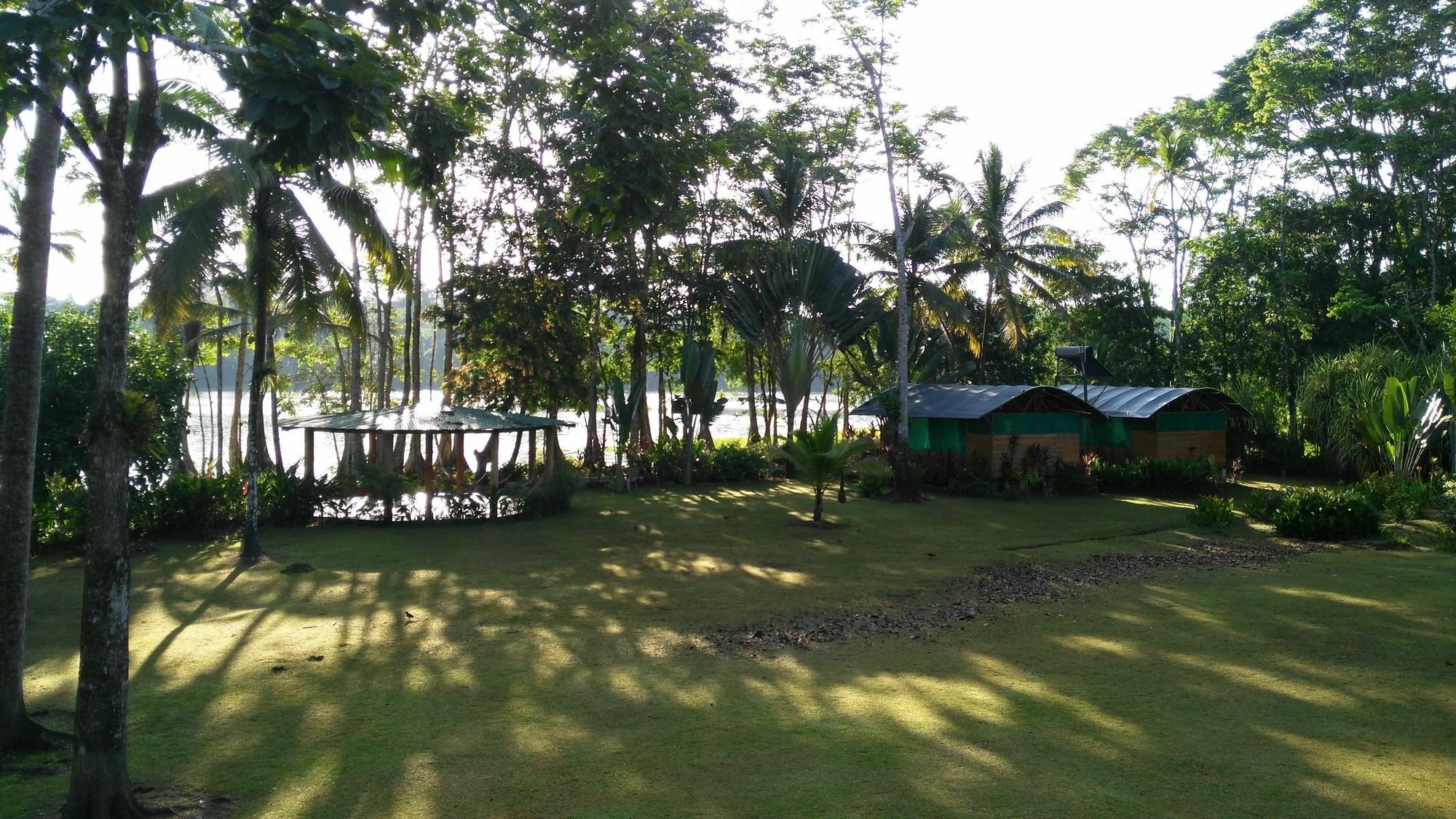 Lirio Lodge Barra de Pacuare Bagian luar foto