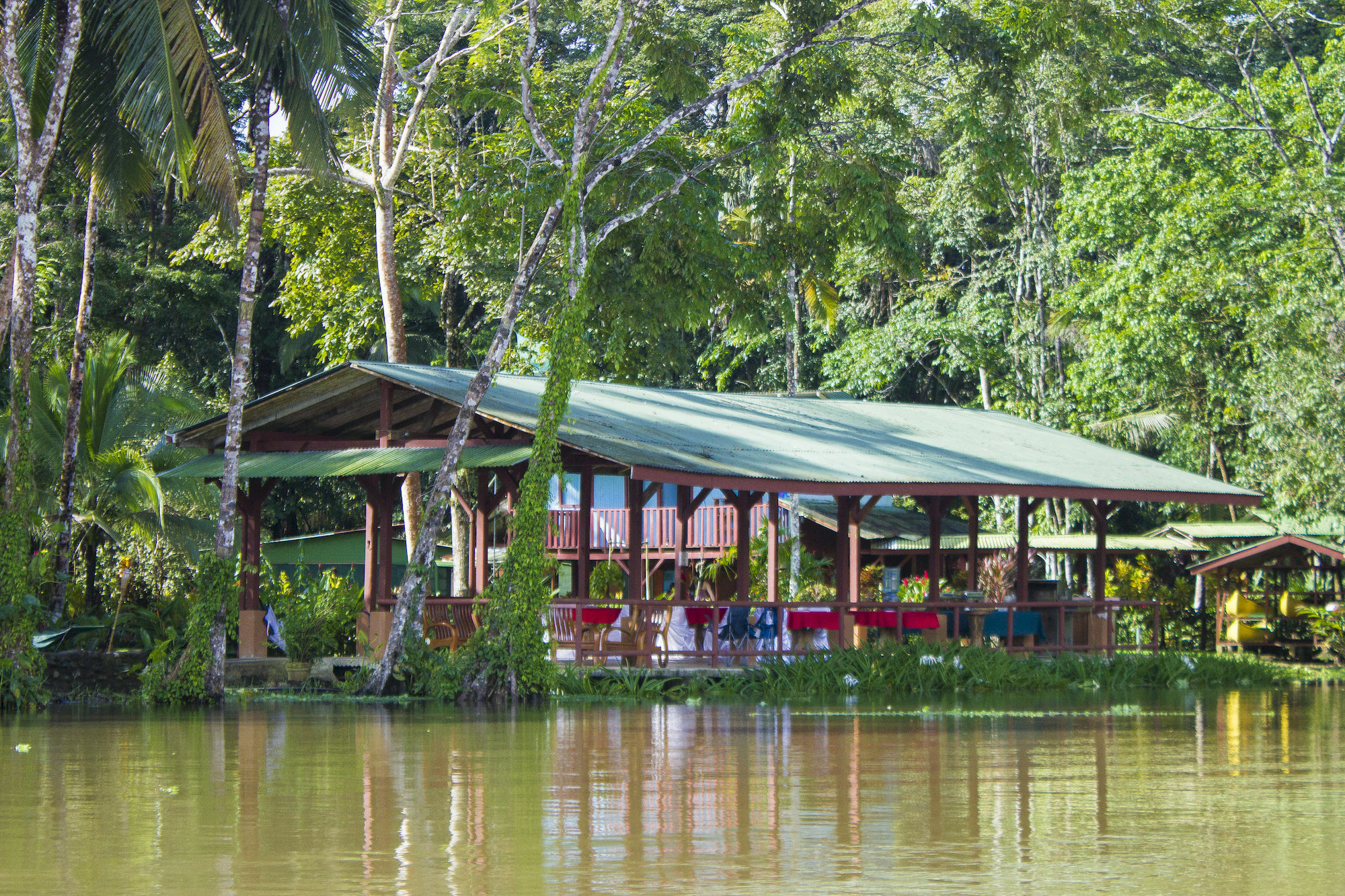 Lirio Lodge Barra de Pacuare Bagian luar foto